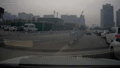 出行提示丨大风天气行车,如何避免车辆受损?-小辉娱乐网