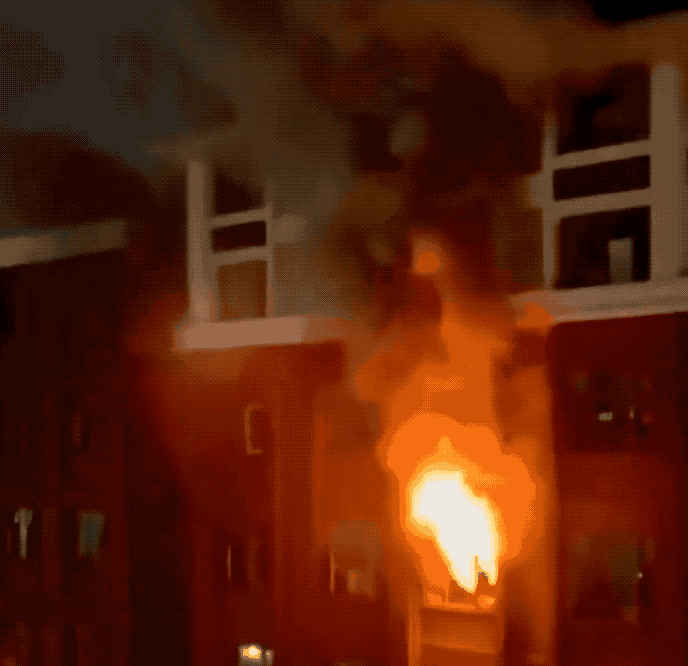 一年起火爆炸1.8万起！电动自行车行业迎来全国性新规-小辉娱乐网