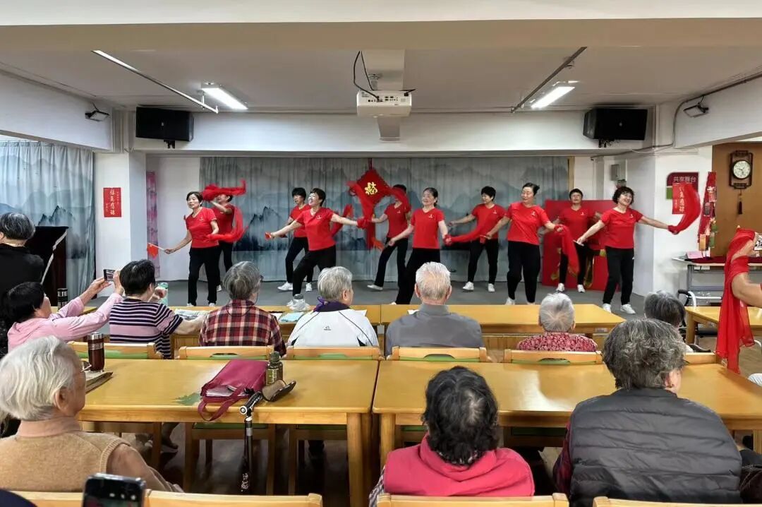 瞧！敬老节来了，古美老人乐享花样生活-小辉娱乐网