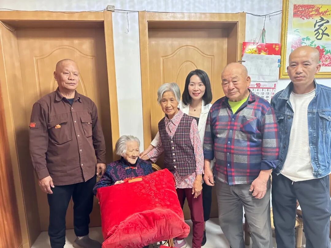 瞧！敬老节来了，古美老人乐享花样生活-小辉娱乐网