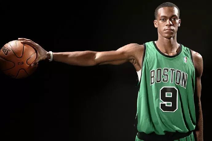 海绵来了丨ol1,拉简-隆多(12版):绿军第15任队长 & "鬼手抢断者" 