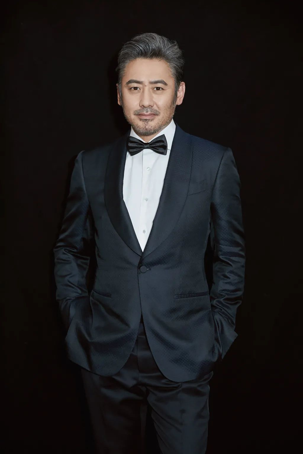 黄磊张子枫关系不正常?吴秀波彻底凉了?金巧巧复出挣钱?金晨找对东家?