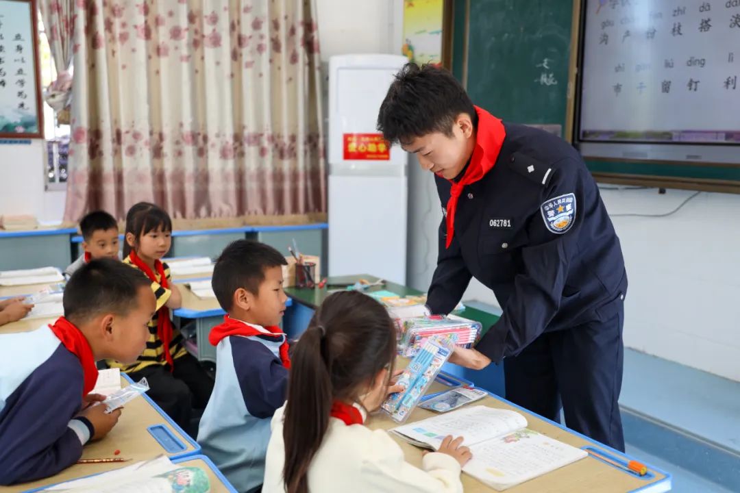 浙江有礼·万年龙游丨2023年道德模范暨“最美龙游人·年度人物”候选人公示