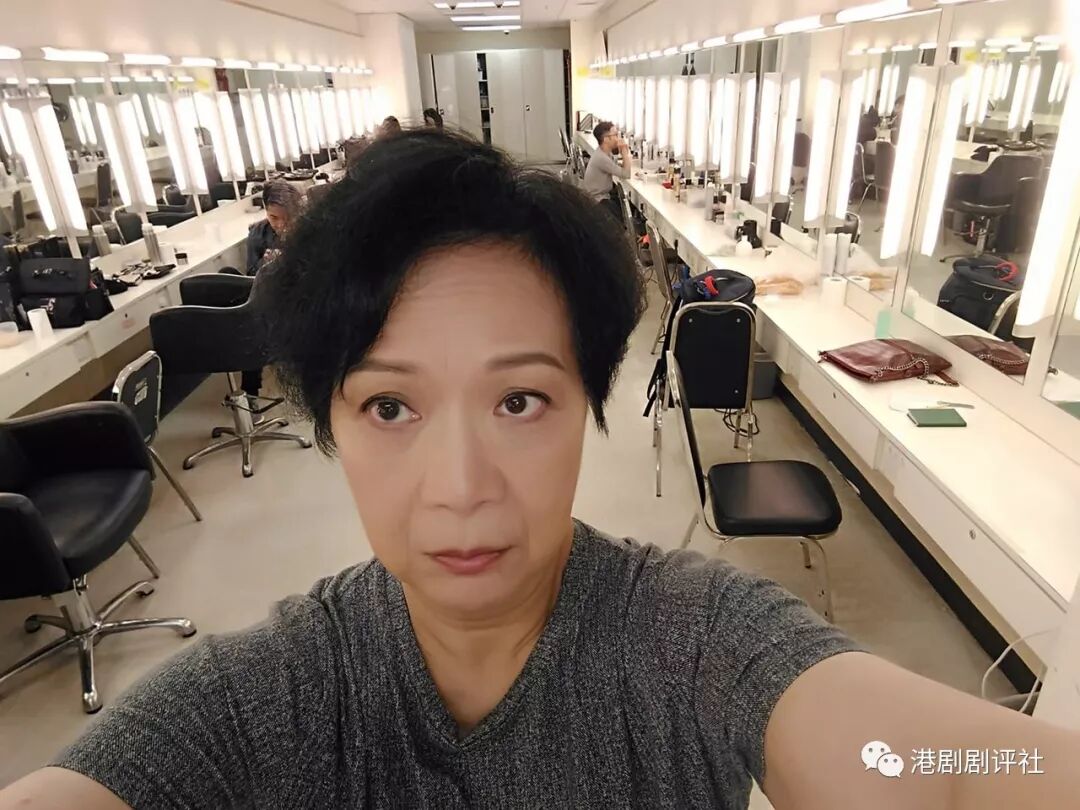 效力无线31年61岁tvb老戏骨无奈被减工资还被下封口令