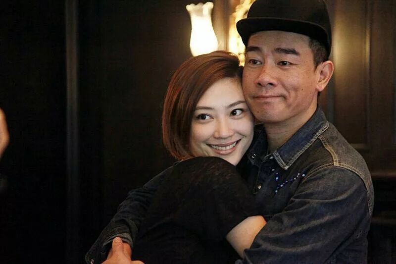 外表看起来凶凶的他其实是宠妻狂魔?这一对的糖也太好嗑了吧.