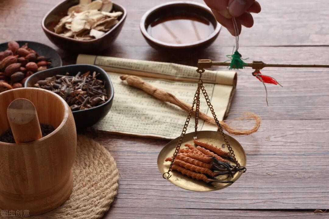 定要收藏！知柏地黄丸滋阴降火，还可用于6种情况的治疗，很多人还不知道-小辉娱乐网