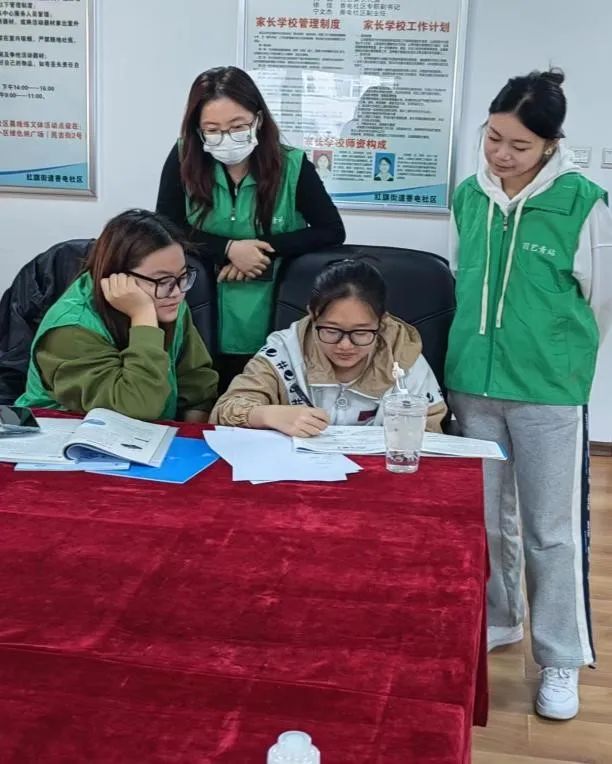 团委|“大手拉小手，让青春在实践中闪光”主题活动总结（四）