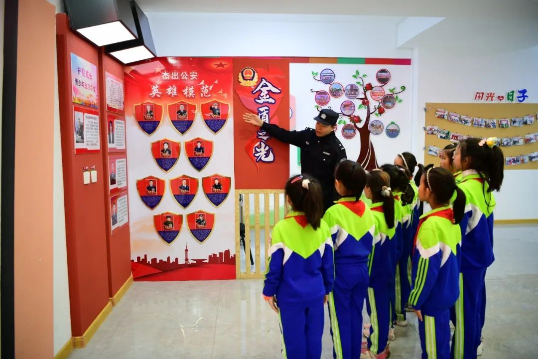 图们月宫所：警务室建成“连心室” 架牢群众信任“一座桥” 打通基层治理“最后一公里”-小辉娱乐网