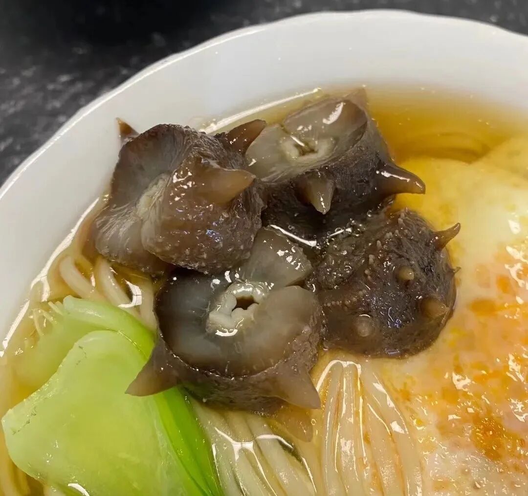 冷空气抵达，是时候“贴秋膘”了→“贴秋膘”有讲究！海参滋补最营养！-小辉娱乐网