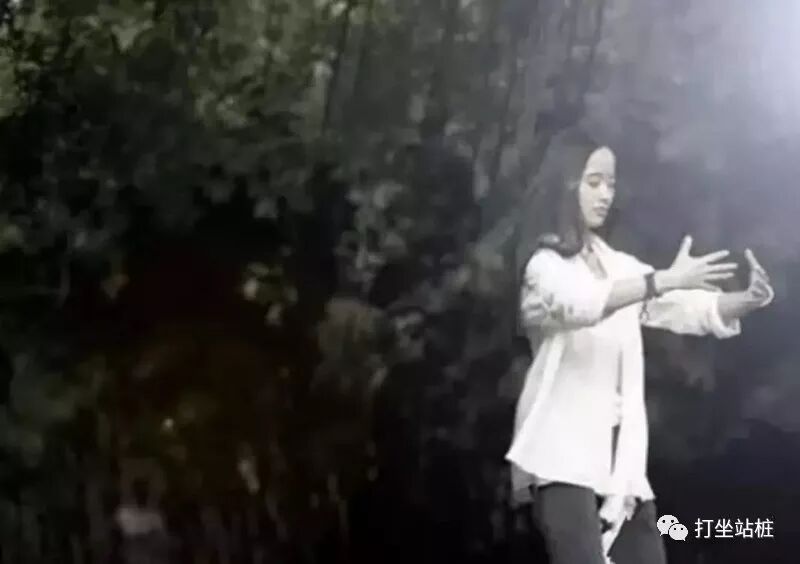 “百炼不如一站” 提升人体免疫力的站桩法