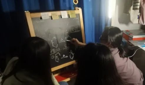 322宿舍，全员保研！-小辉娱乐网