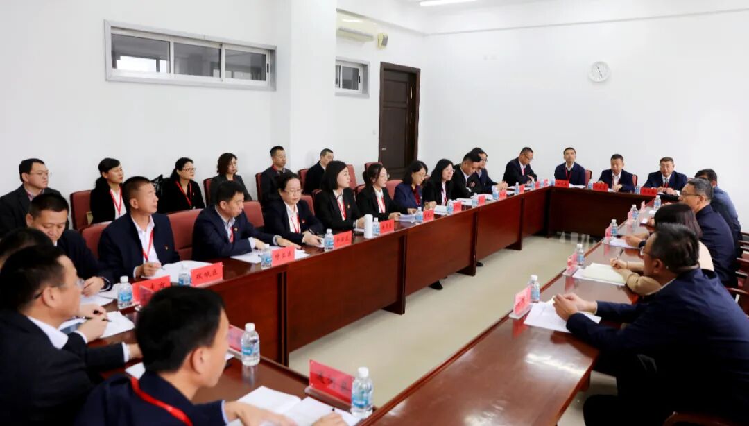 各区县（市）直属机关工委座谈会召开-小辉娱乐网