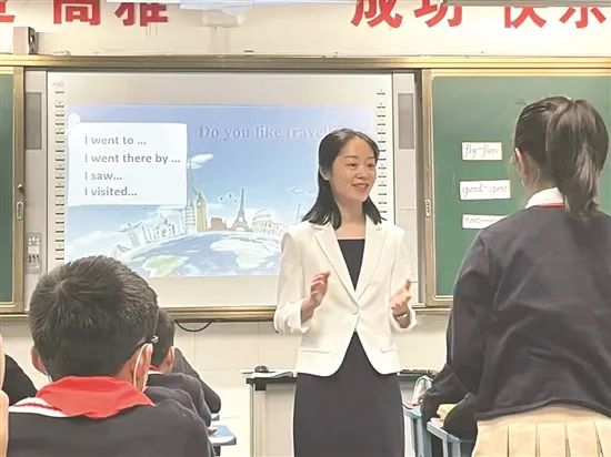 【三学三比活动】41.夯实立教之本 汇聚兴教之源 ——青神县全面加强教师队伍建设综述