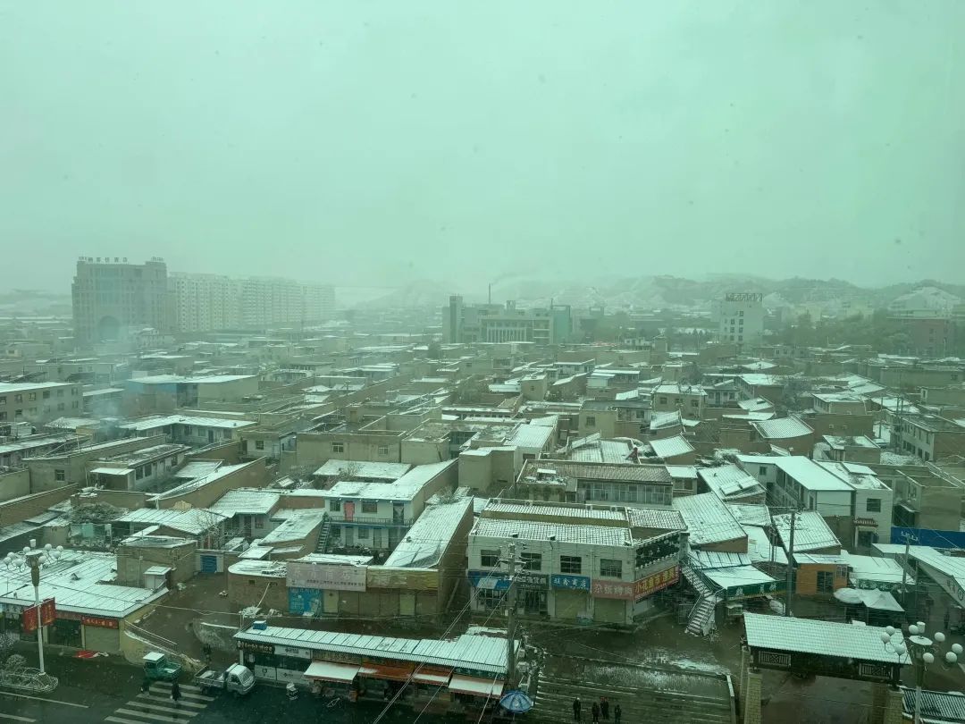 爱了 爱了！今天被兰州的雪“刷屏”了！-小辉娱乐网