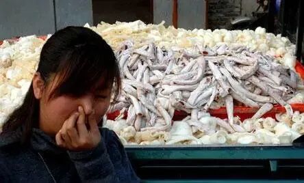 央视曝光！这种肉别再吃了，成本只有5毛钱，比老鼠肉还脏