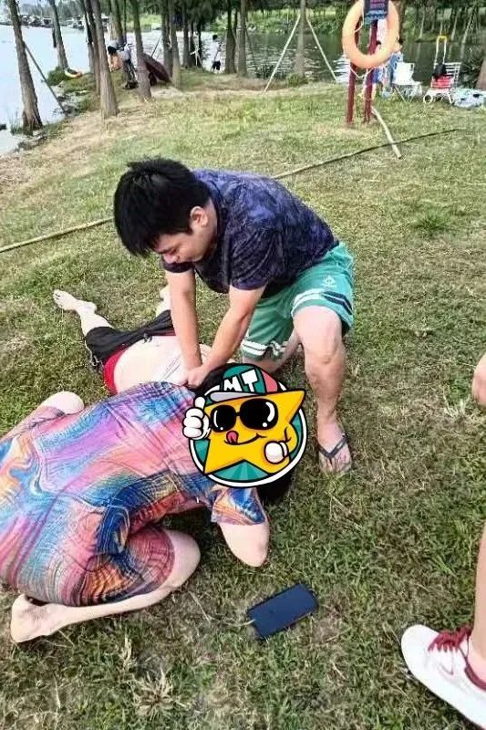 惊险！清远一男子意外溺水，失去意识！关键时刻……-小辉娱乐网