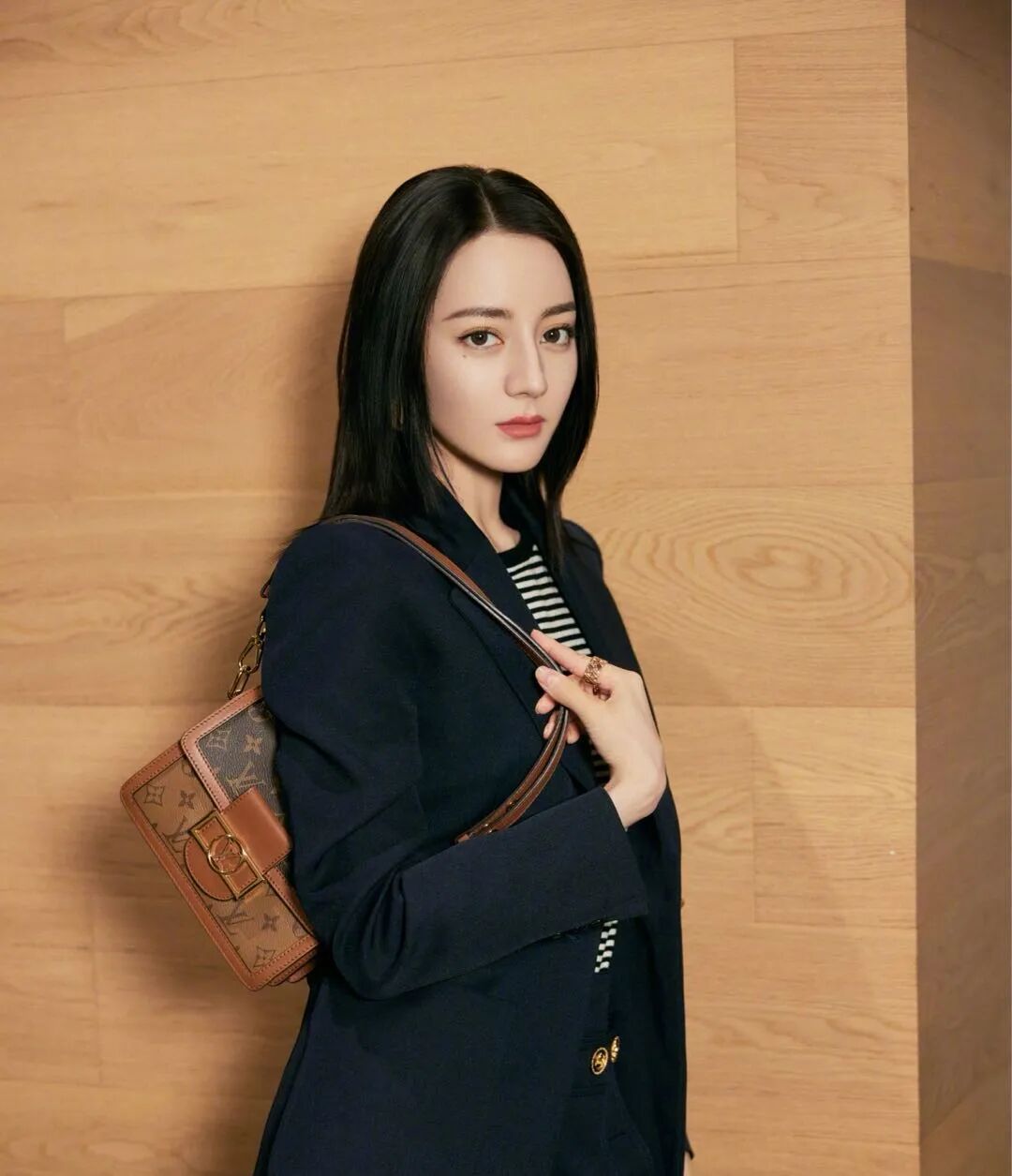 龚俊人菜瘾大?杨子姗 赵薇事业堪忧?张雨绮帮新男友炒作?