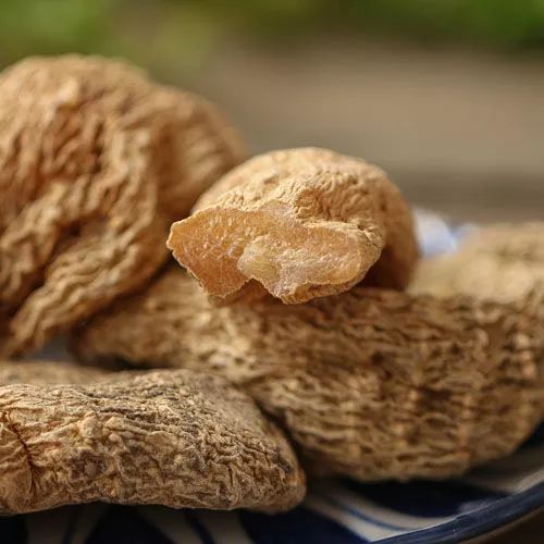 头痛要吃，手脚麻木更要吃，90%以上的人说吃了有效-小辉娱乐网