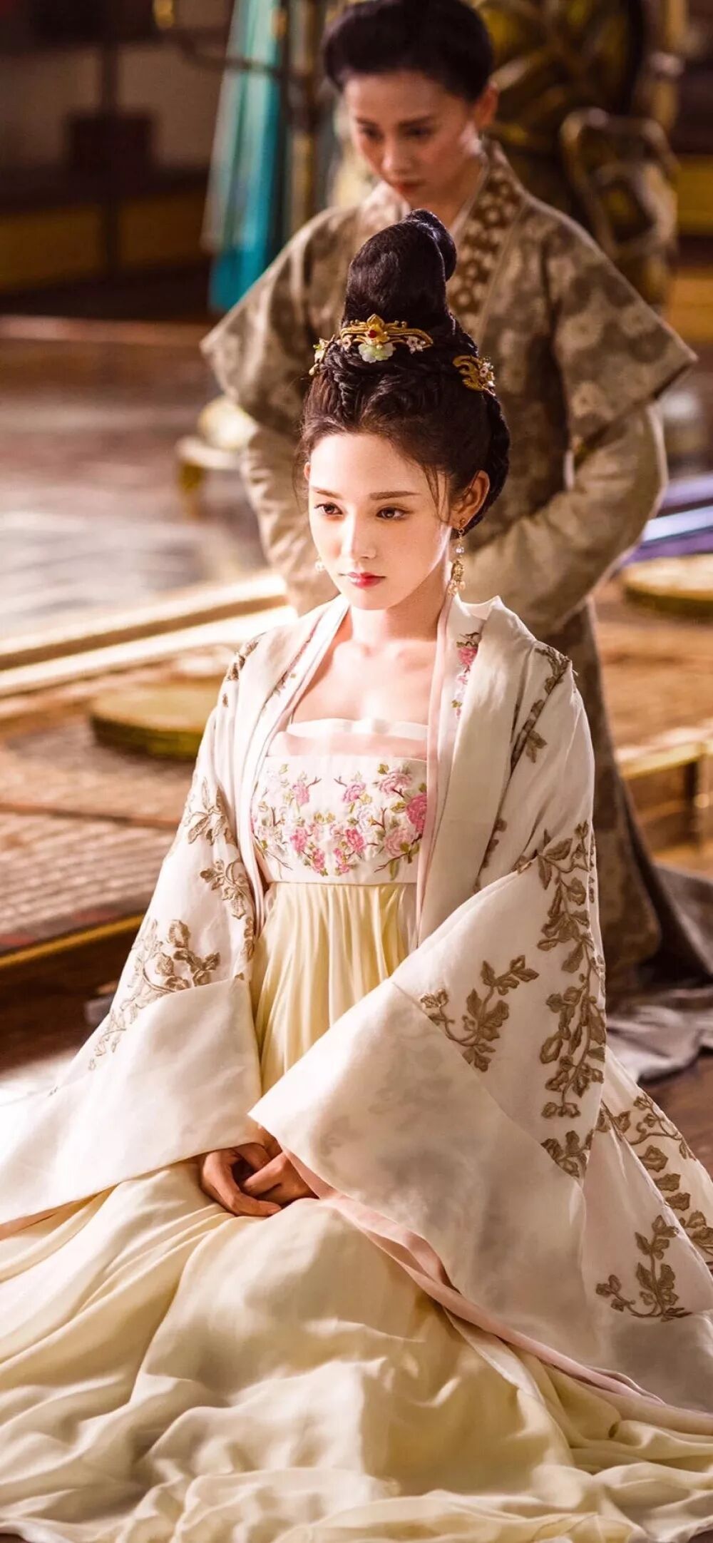 彭小苒被压多年作品要播出,剧中造型清新可爱不输小枫-爱妻自媒体