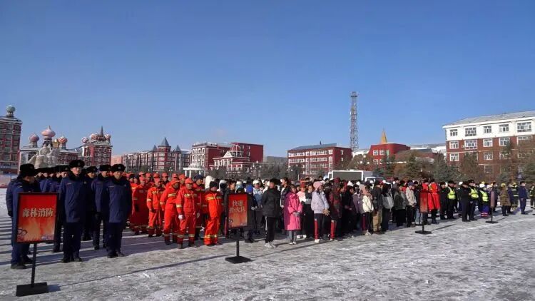 我市“119”消防宣传月活动启动