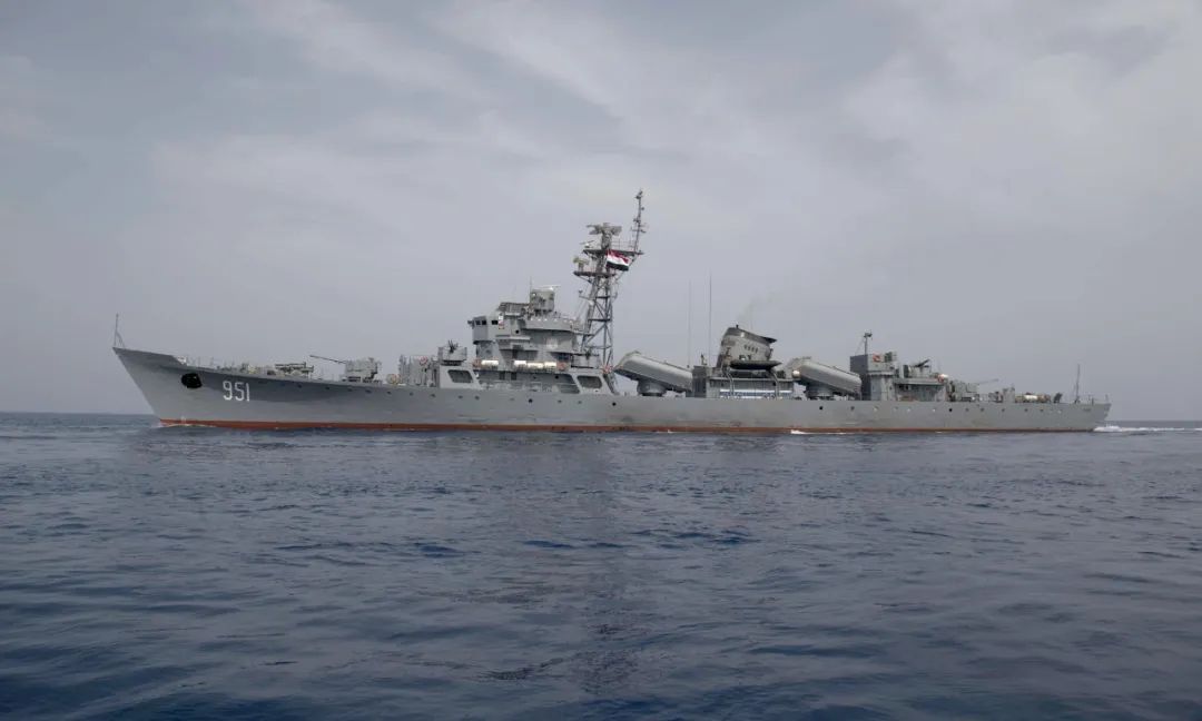 远嫁非洲的江湖级护卫舰找到接班人，法制战舰服役，一共要买4艘