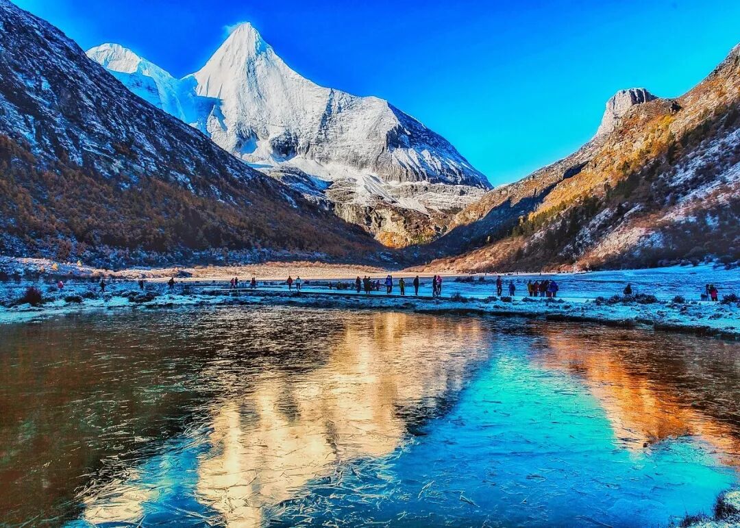 稻城亚丁,从全世界路过,忘不掉的只有你