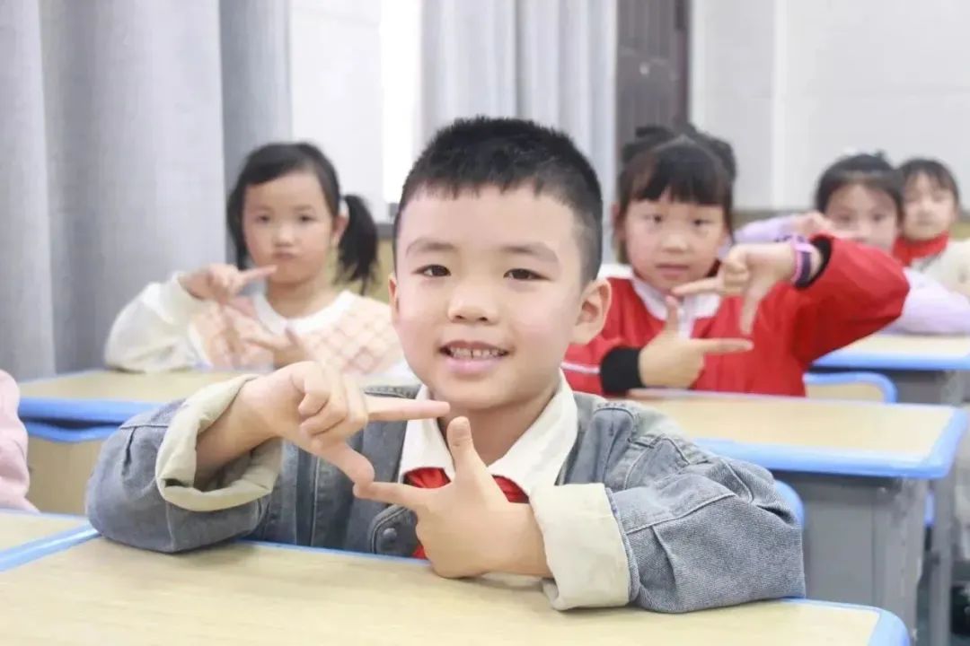 【杏园新课标·拾穗者】扬帆起航正当时，推门听课促成长