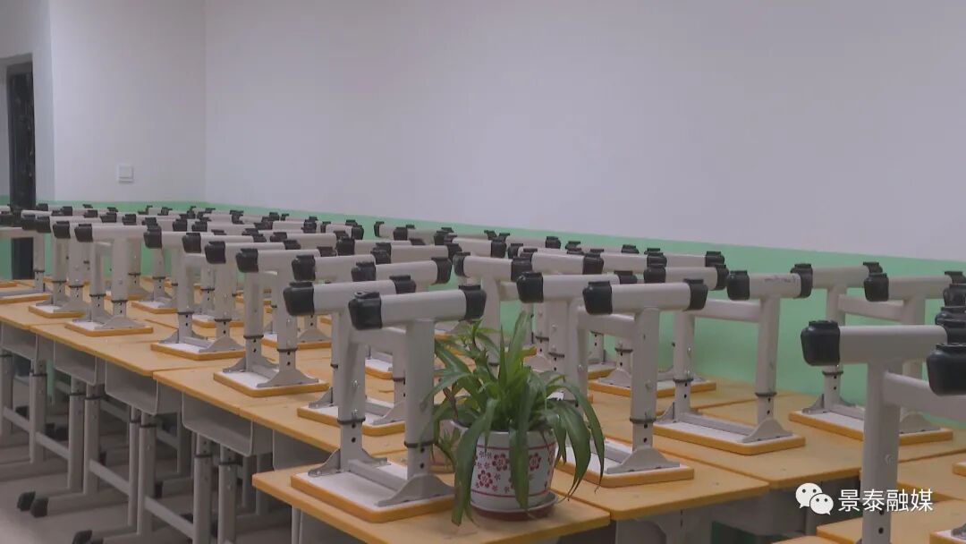 景泰县第一中学即将整体搬迁-小辉娱乐网