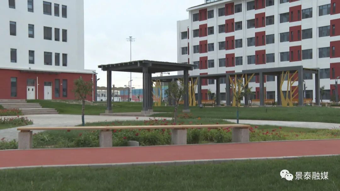 景泰县第一中学即将整体搬迁-小辉娱乐网