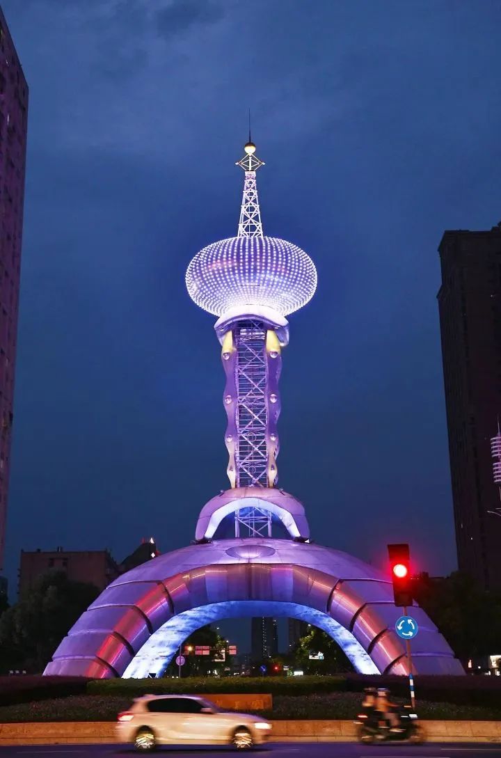 物华天宝28年来首次亮灯，温州即将切换亚运夜景模式