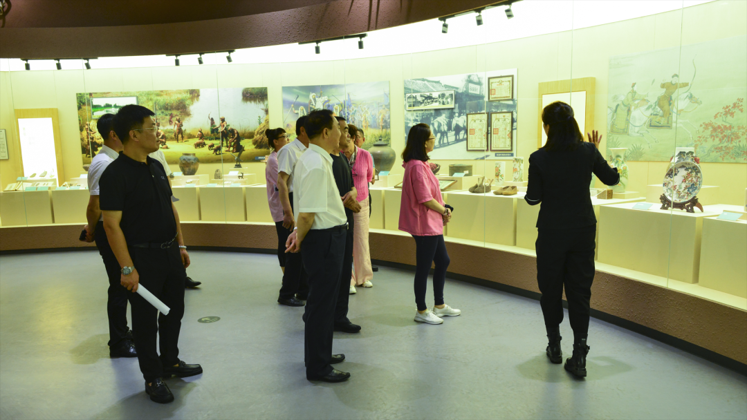 越来越火~这种旅行方式，每一步都精彩~-小辉娱乐网