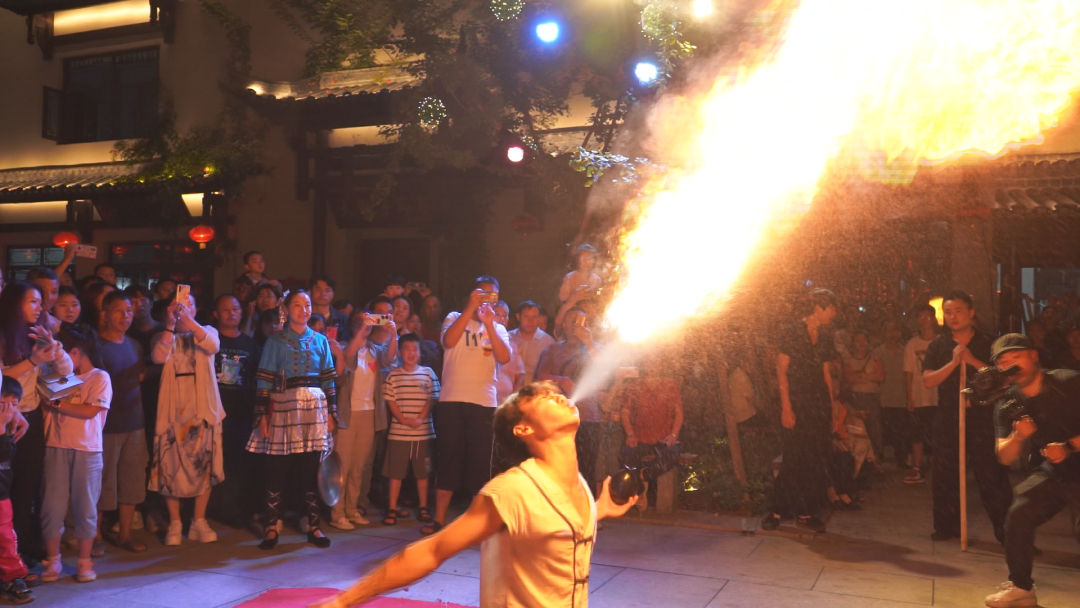 洪江古商城：打好“文化牌” 国庆火“出圈”-小辉娱乐网