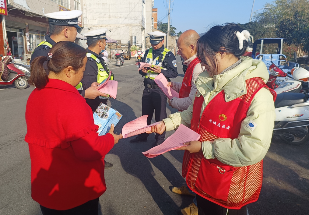 【要闻及快讯】这里有 5 条要闻及快讯