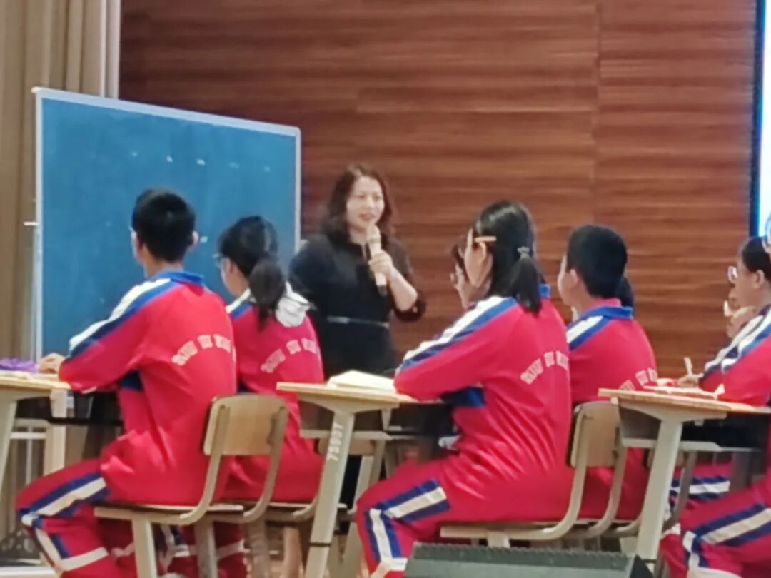 【忠玉专栏】周忠玉：2023，一群人跑出新的意义-小辉娱乐网