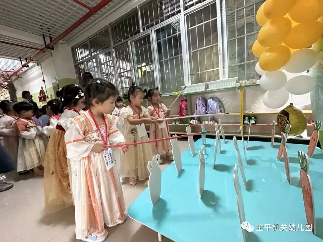 月满映中秋 童心迎国庆——金平县机关幼儿园2023年迎国庆、庆中秋主题活动-小辉娱乐网