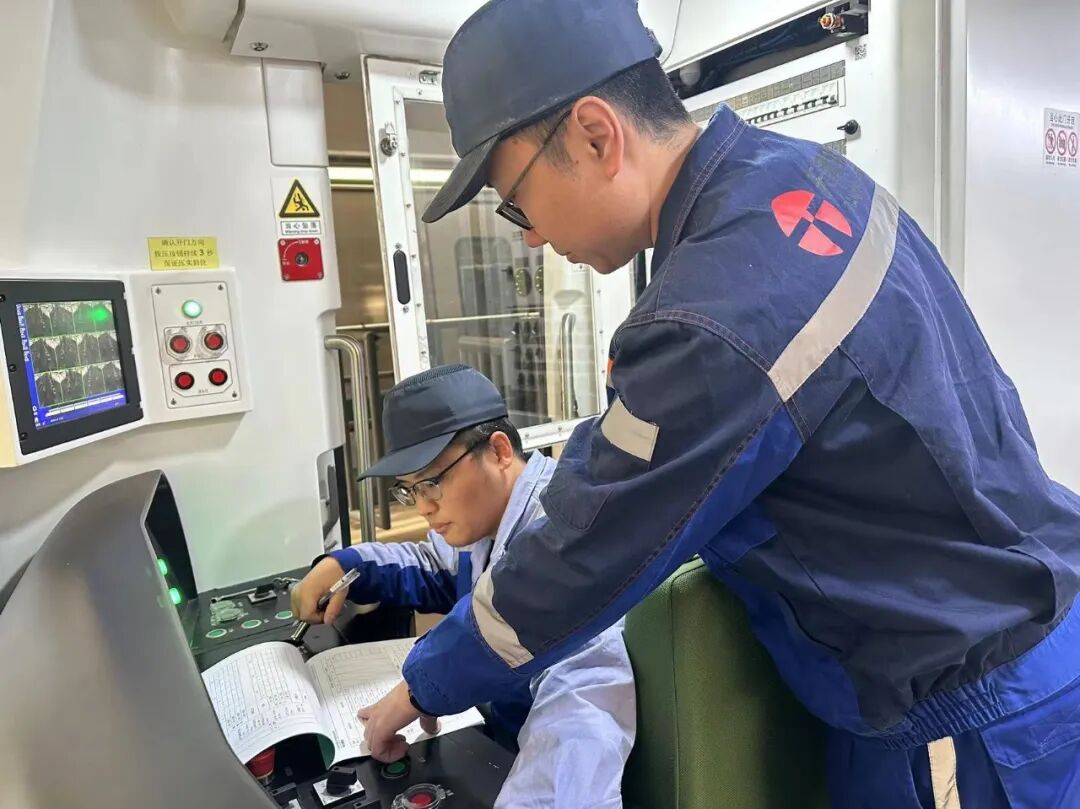 阵风可达7级！零下1°C！送暖模式已开启！-小辉娱乐网