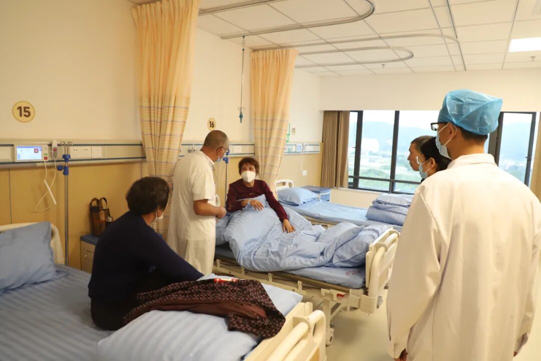 【聚焦】安全！有序！高效！南安市医院完成首批病区搬迁工作-小辉娱乐网