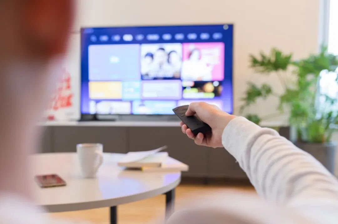 电视开机率引热议？关于看电视，广电总局明确→