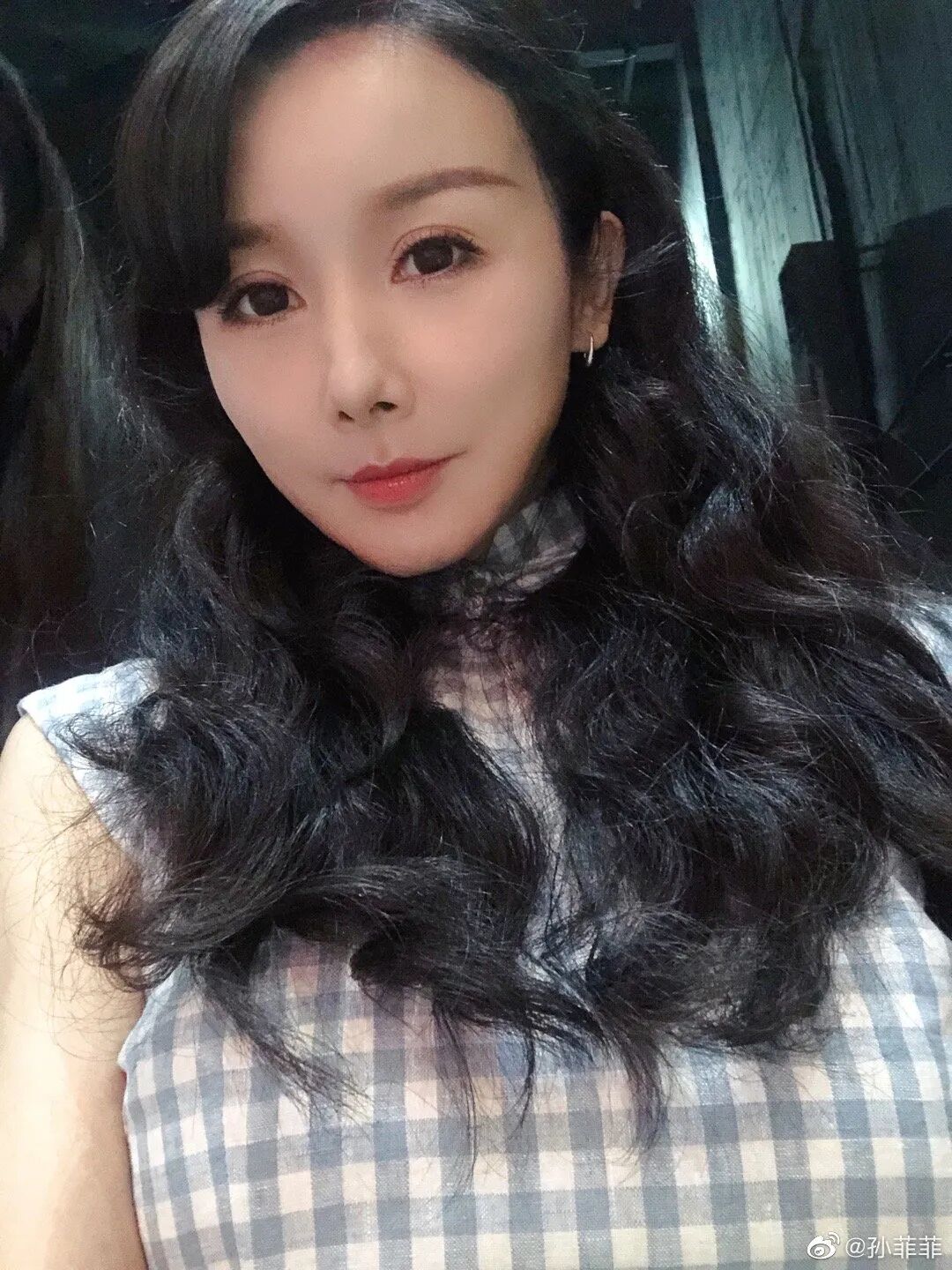 孙菲菲曝光“娱乐圈霸凌事件”，最新进展：施暴者被拘留10日-小辉娱乐网