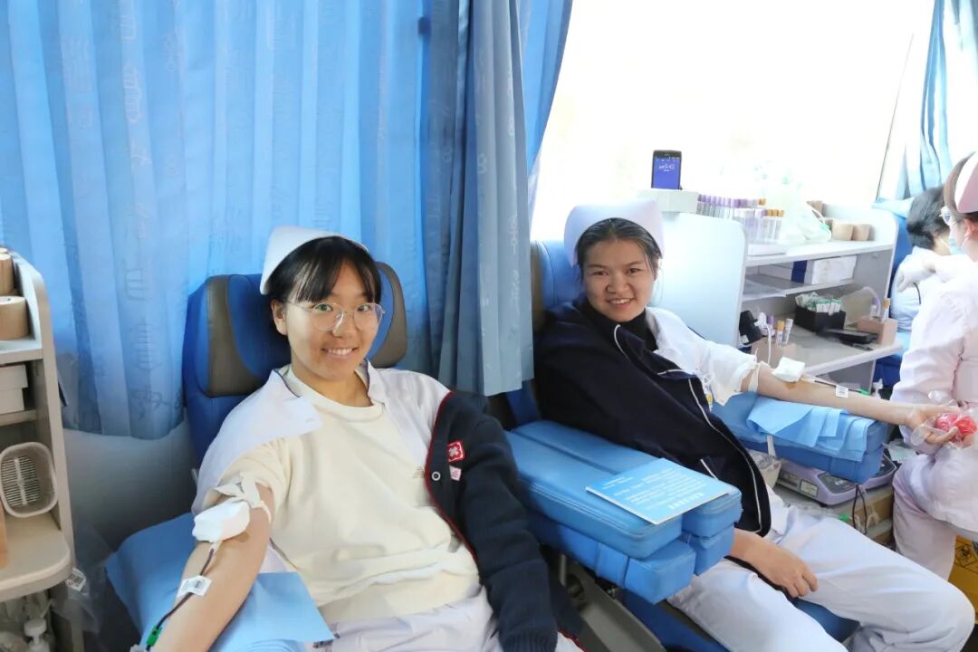 办实事丨无偿献血暖人心 严寒冬日续温情——北京大学肿瘤医院云南医院开展2024年医务人员无偿献血活动-小辉娱乐网