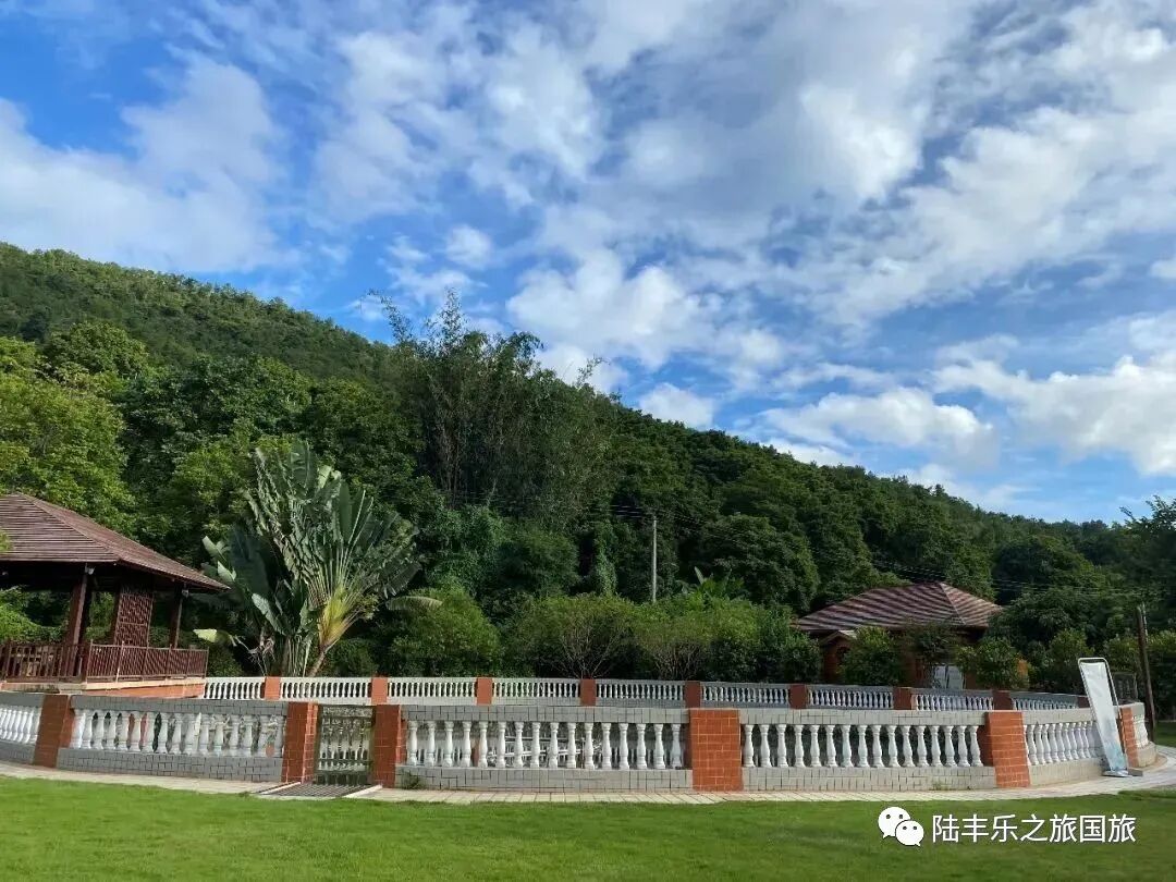 【乐之旅&潮州】11月18号潮州泰佛殿、玉瑶山庄、潮州府镇海楼、牌坊街纯玩一天游 178元/人、含2正餐-小辉娱乐网