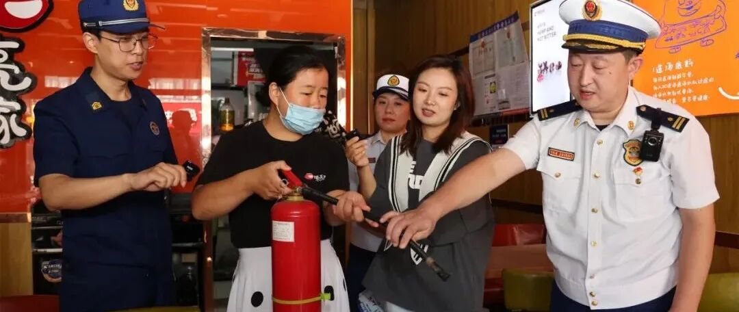 凌晨这两次小动作竟接连惹祸！男子被行拘-小辉娱乐网