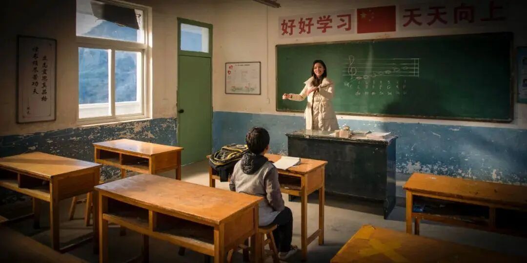 定了!作家王洁小说改编电影《远山花开》将在央视电影频道首播-小辉娱乐网