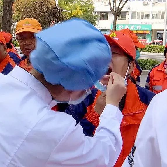王丙林主持召开河间市委理论学习中心组专题学习会