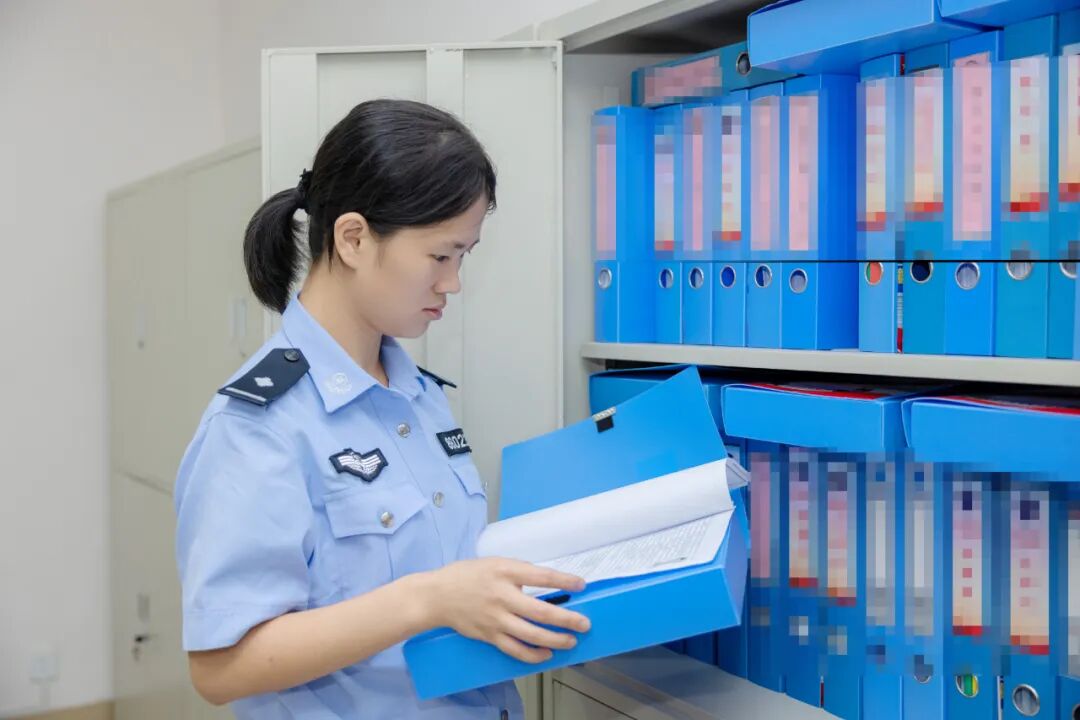 连城民警李文英的国庆“假日”-小辉娱乐网