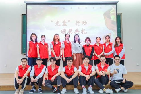 优秀毕业生丨王海棠：不忘初心，勇往直前！